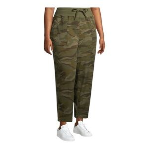 Terra & Sky Camouflage Women's Cropped Hi Waisted Pants Size 16w-18w